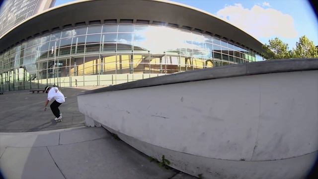 EEN NEIT DOHEEM ZU LËTZEBUERG