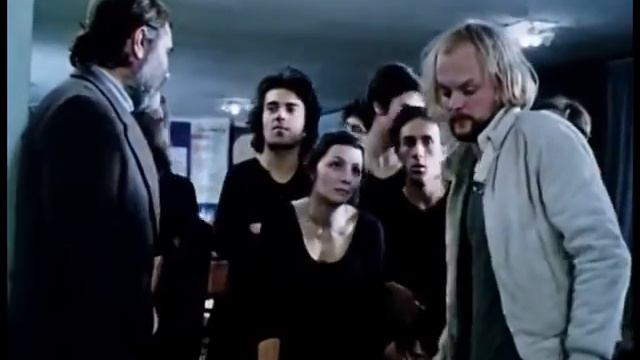 Събеседник по желание (Interlocutor of His Own) 1984, with young mime Alexander Iliev смотреть онлайн