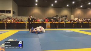 Roy Maug - IBJJF World Masters - 26AUG17 - I