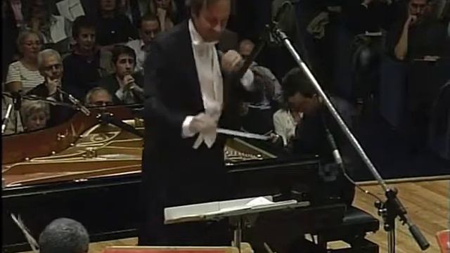 Andrea Bacchetti Milano смотреть онлайн