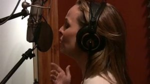 Melora Hardin sings YOU