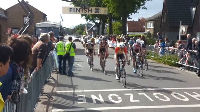 Finish 32e Wim Hendriks Trofee elite/belofte смотреть онлайн