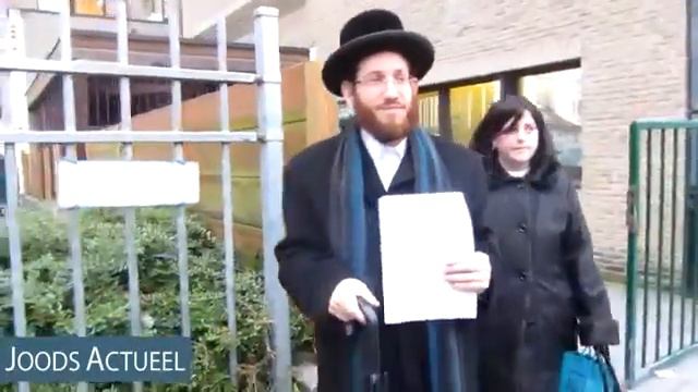 Zoontjes Friedman in meisjesschool
