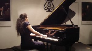 Irina Chistiakova plays E. Grieg "Einsamer Wanderer"