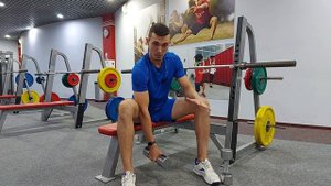 Изолированные Сгибания на бицепс
