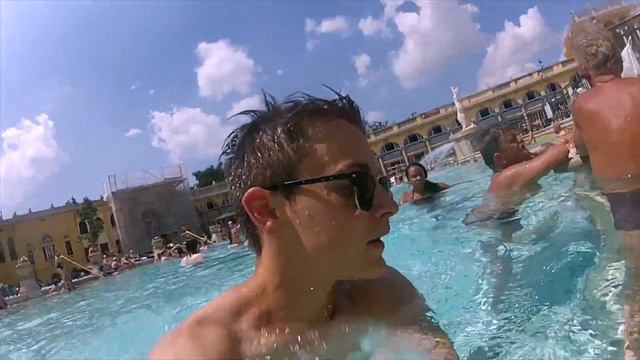 SWIMMING IN SZECHENYI | DamonAndJo смотреть онлайн