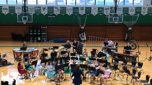 Shepherd’s Hey arr. by Andrew Balent // Harlan High School Band смотреть онлайн