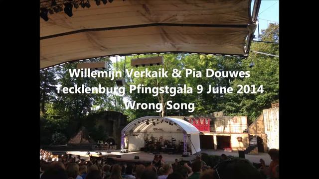 Willemijn Verkaik & Pia Douwes Tecklenburg Wrong Song (audio only) смотреть онлайн