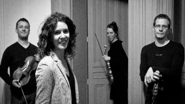 Leclair Sonate op4 n°2 Cantabile Largo. Ensemble Rosasolis смотреть онлайн