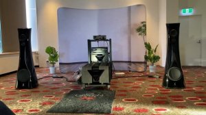 Melbourne HiFi Show Gryphon Apex Amplifier Gryphon Commander Pre Amp Estelon Diamond Speakers
