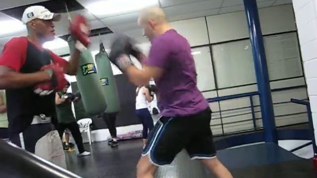 TREINO BOXE