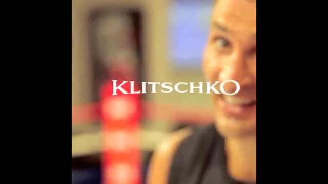 Wladimir Klitschko Sparring Izu Ugonoh Clips Him With Right Hand (2015 Footage)!!! смотреть онлайн