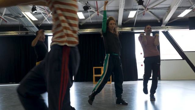 Residency // Suzanne Dellal Centre смотреть онлайн