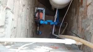 Абиссинская скважина на огороде.