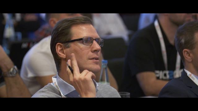 Highlights of the European Running Business Conference 2017 in Frankfurt смотреть онлайн