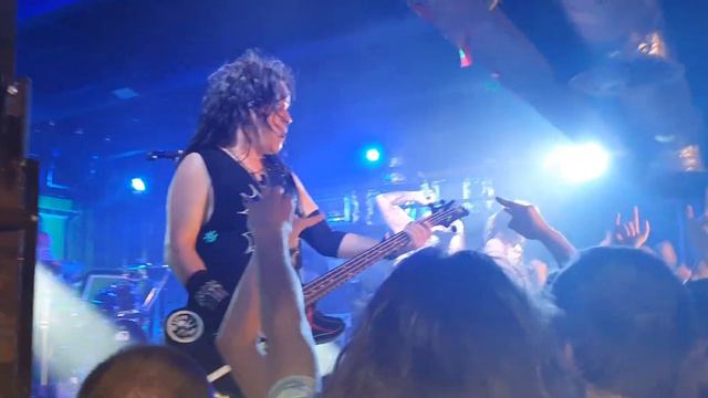 Steel Panther - Death To All But Metal (live) смотреть онлайн