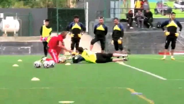 Gianluca Spinelli - Dicas смотреть онлайн