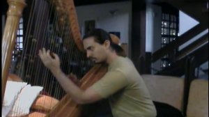 Gustavo Beaklini performs Au Matin by Marcel Tournier