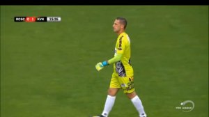 Incredible mistake of keeper Charleroi Nicolas Penneteau (HD)