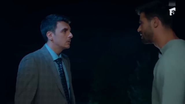 Robert, fiul lui Petru, a dispărut! Lia l-a găsit urcat într-un copac! смотреть онлайн