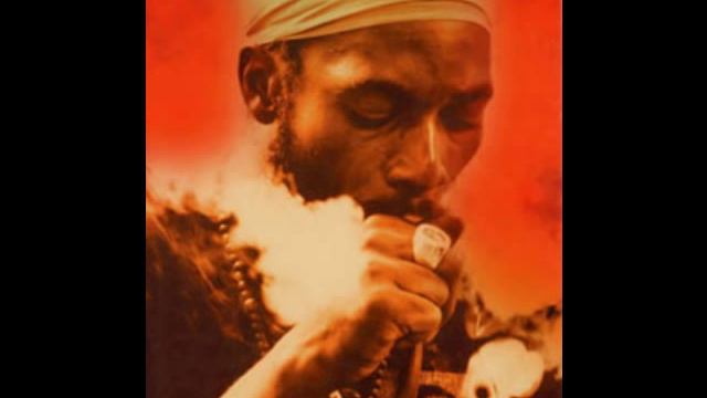 CAPLETON - SELL OUT смотреть онлайн