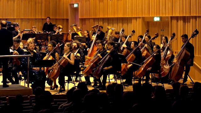 For John Baldessari and/or Gary Lineker смотреть онлайн