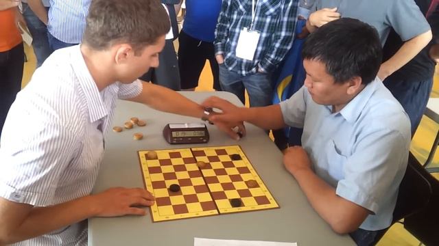 Denis Skatula - Gavril Kolesov (blitz) смотреть онлайн