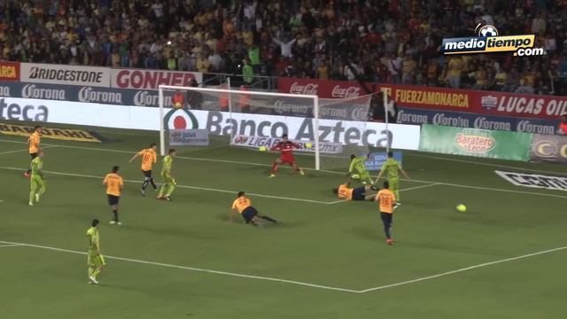 Lanzó "Pikolín" escupitajo a Oribe Peralta смотреть онлайн