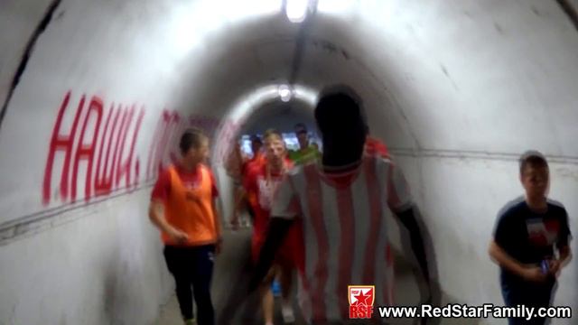 Abiola Dauda u tunelu nakon osvojene titule смотреть онлайн