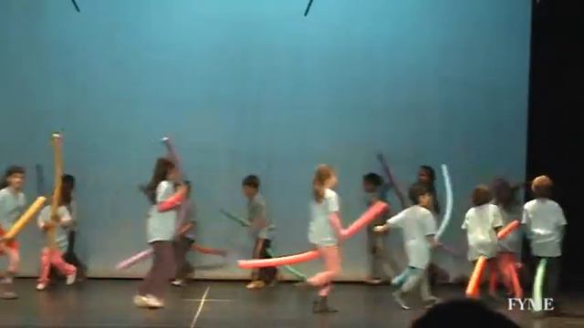 Espectáculo MUS-E Teatro Buero Vallejo Alcorcón Parte 10 de 13 смотреть онлайн