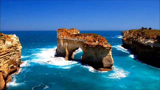 Daniel Kandi & Ferry Tayle - Flying Blue смотреть онлайн