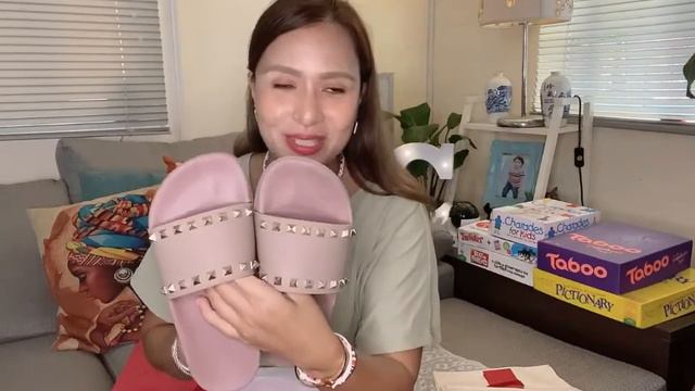 Valentino Garavani Rockstud Pairs Review! ✨ Jelly Sandals, Slides, Sneakers 👣 смотреть онлайн