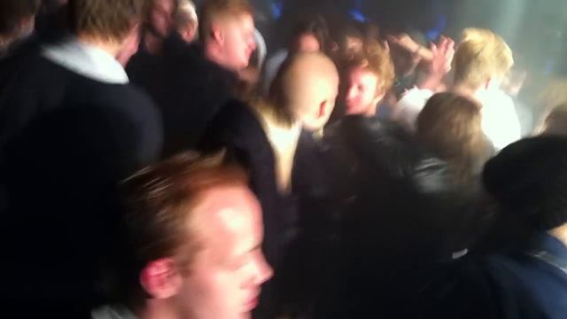 Berns 2:35:1 The VIP Club - Stockholm Nov 2010 смотреть онлайн