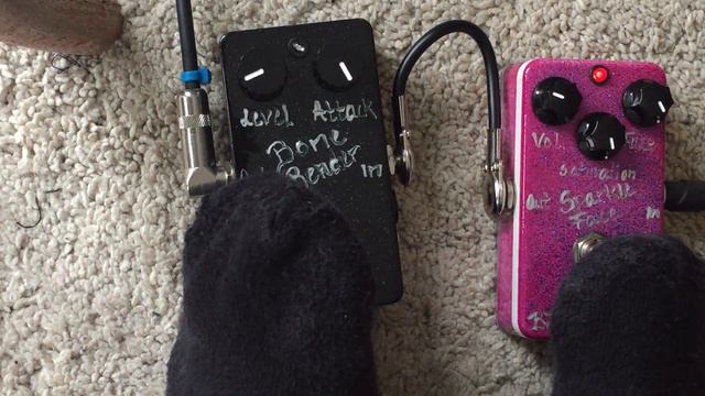 BJFE Bone Bender and Sparkle Face Fuzz Comparison – Quick demo смотреть онлайн