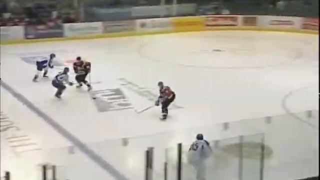 SAM SCHUTT FIRST OHL GOAL AND T-Shirt смотреть онлайн