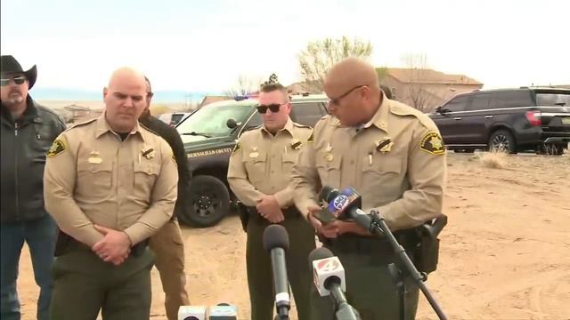 Suspect in New Mexico State Police officer's murder caught after deputy-involved shooting: official смотреть онлайн