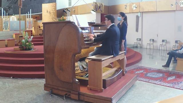 Gabriele Studer plays "Chant du soir" by Marco Enrico BOSSI смотреть онлайн