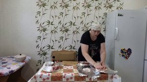 Сбор яблок. Доделали септик. Убрали листву. Кормушка для белки. Переезд из Сибири.