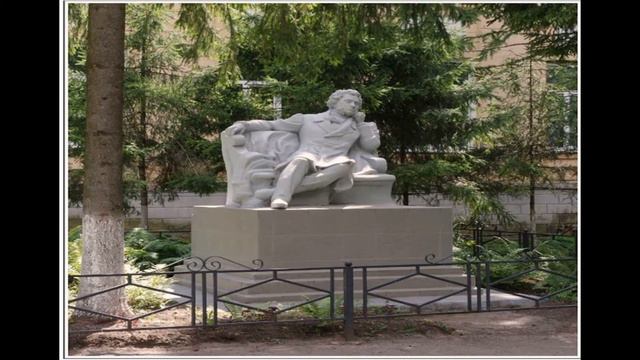 10 февраля - День рождения Домового
