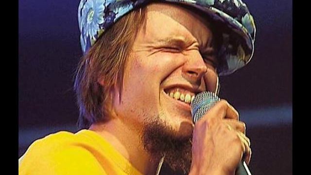 Jukka Poika ja Jenkkarekka - En pelkää смотреть онлайн