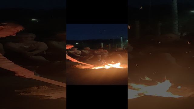2024.08.27 Курорт Красная Пахра. Душевные посиделки у костра с Сергеем Данилиным. "Ваше благородие"