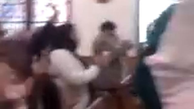 Ernest Mall - Chashme Se Piyo смотреть онлайн