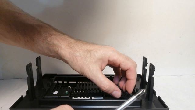 Рамка универсальная под 9 дюймов магнитолу смотреть онлайн