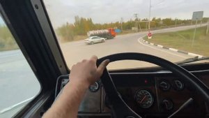Бессмысленные АВТОПОДСТАВЩИКИ. Развелось "ВСЯКИХ" на дороге! Freightliner FLB в работе