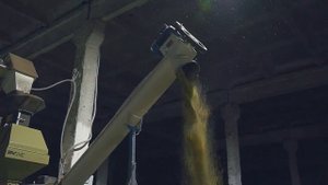 Отзыв на плющилку рапса Romill SR600