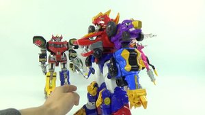 Tyrannosaurs Triceratops PowerRangers DinoCharges MegaZord DinoCore Evolution Buster Saver Transfor