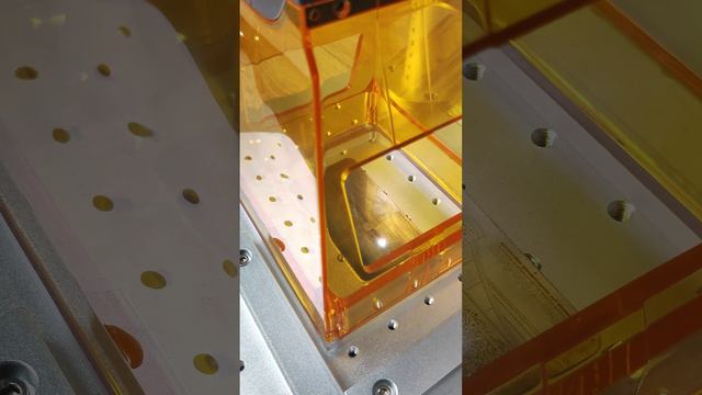 Ручной лазерный маркиратор по металлу Sunine смотреть онлайн