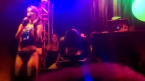 Micaela Schäfer Blasmusik LIVE Stoppelfete Steinho