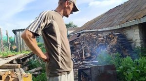 Переселили цыплят. Продолжаем ремонт кухни. Лепим пельмешки и многие другое)