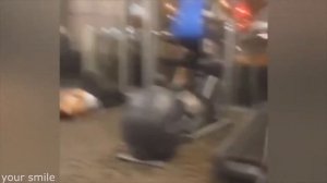 Приколы в спортзале, Горе спортсмены попробуй не засмеяться